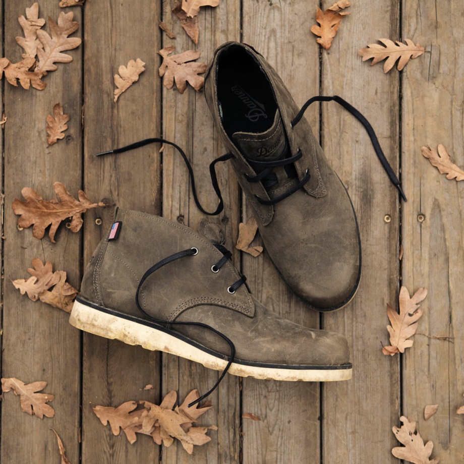 Danner Pine Grove Chukka Carbune