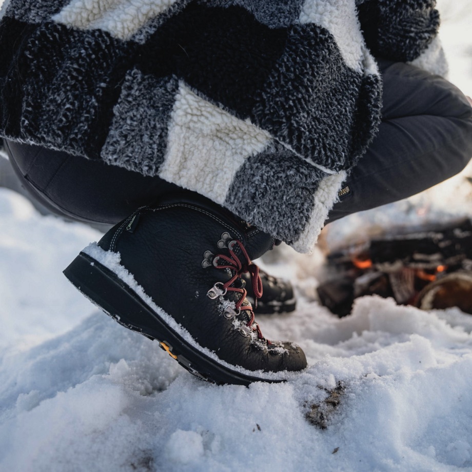 Trecătoarea De Munte Pentru Femei Noapte Arctică 200g Danner